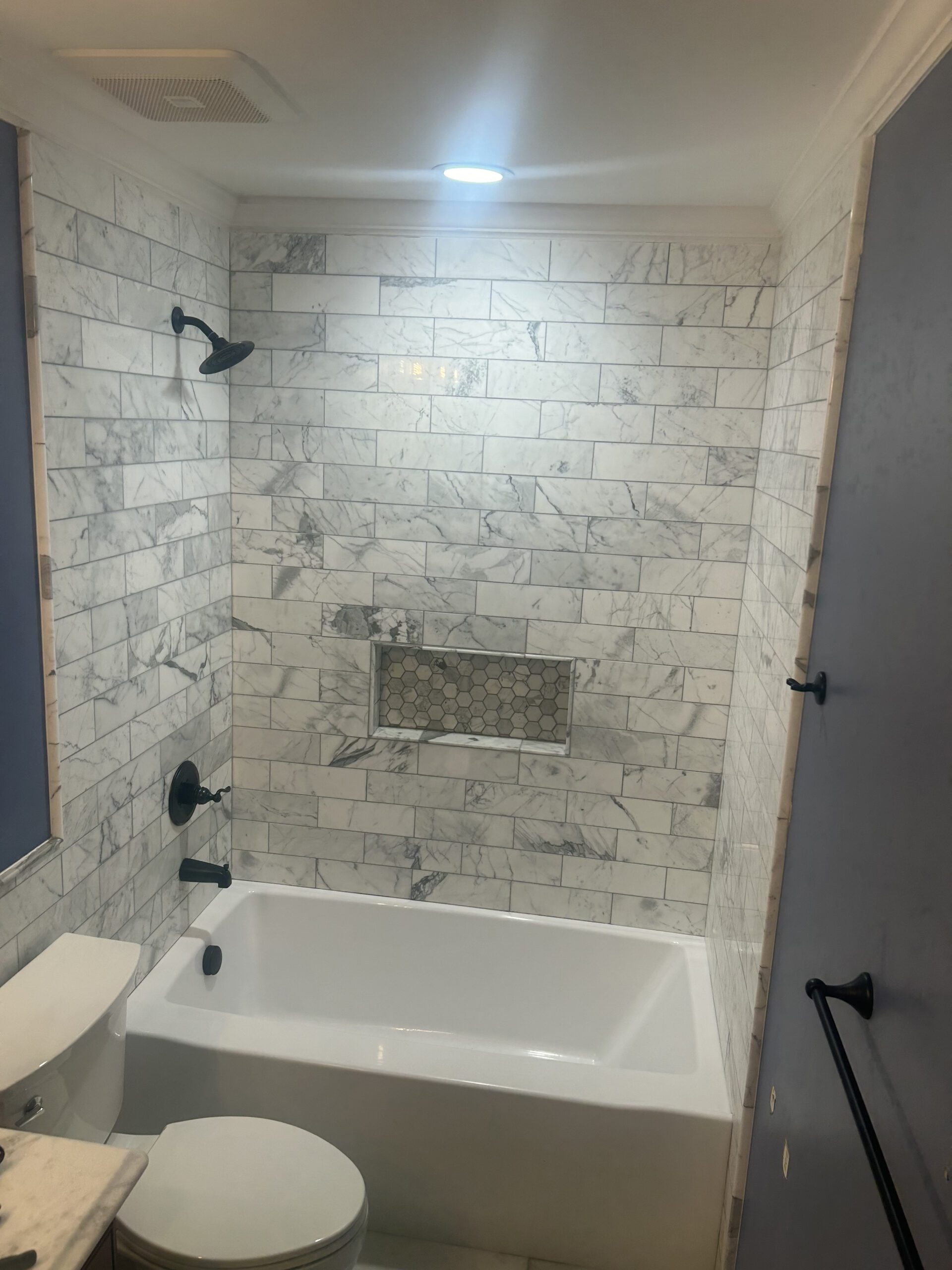 Compact walk-in tub layout sample, Concord NC — (704) 743-3582