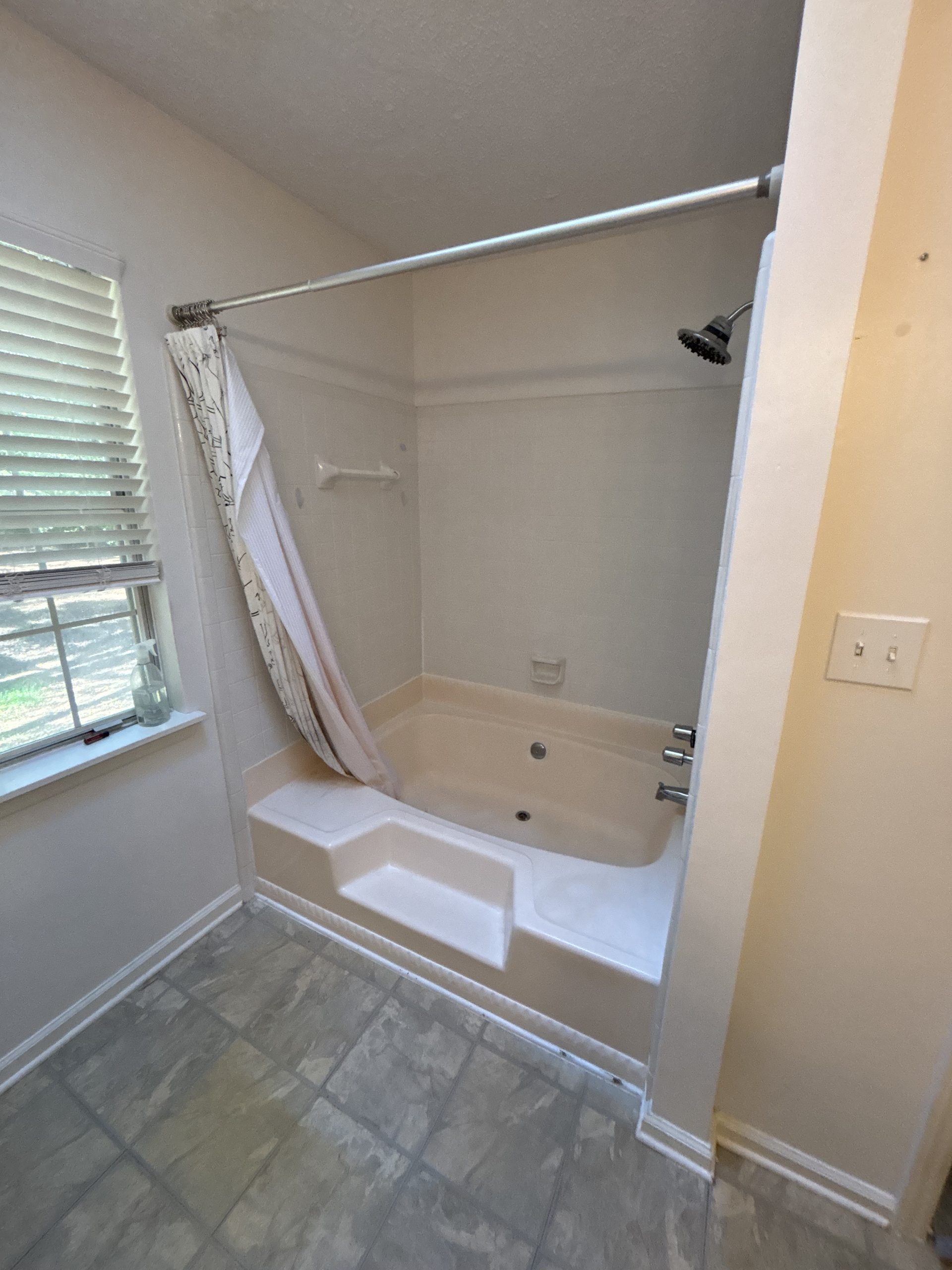 before bathroom remodel proof image (704) 743-3582